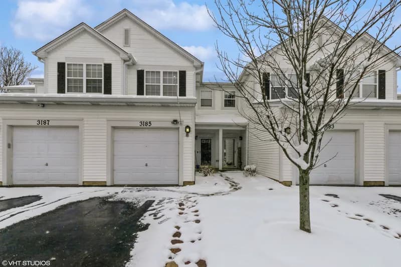Single-family home on Falling Waters Lane in Lindenhurst, IL — listed and sold by Stonebridge Realty.